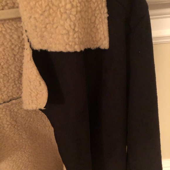 Black jacket - Picture 3 of 3